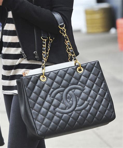 Chanel gst tote